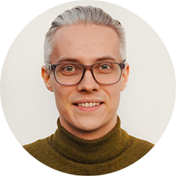 lukas-lindin-circle-tr lukas-lindin-circle-tr